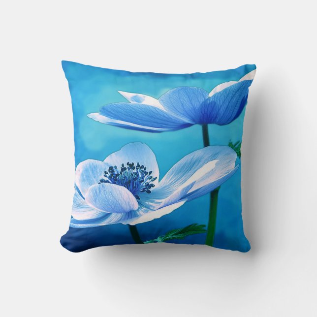 Beautiful Blue Floral Pillow Kissen (Vorderseite)