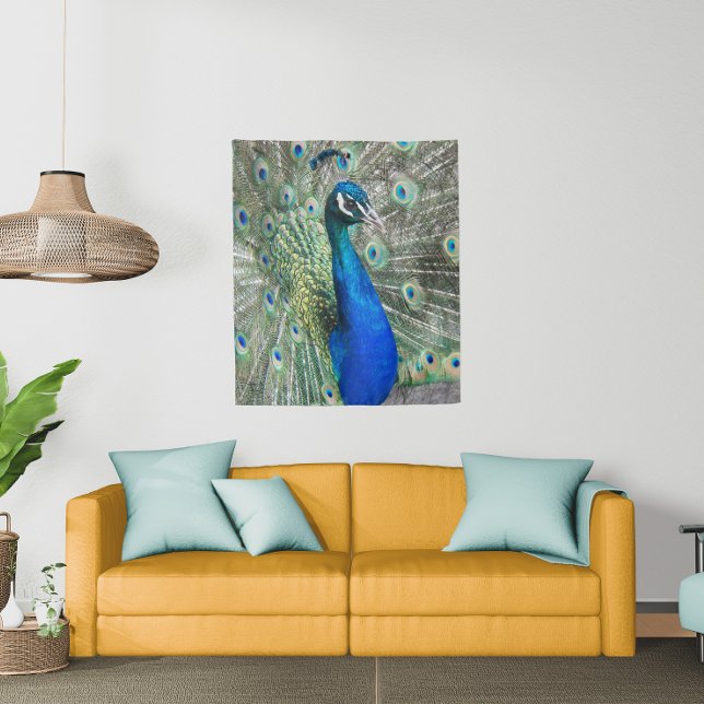 Beautiful Blue Peacock Feathers Wandteppich (In Situ (Sofa))