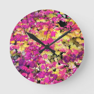 Beautiful Fall Leaves Runde Wanduhr