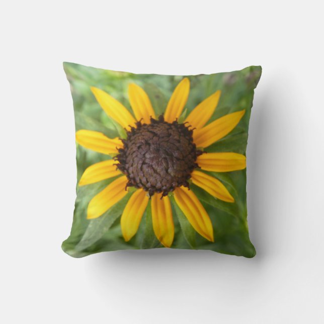 Beautiful Rudbeckia Flower Trend Throw pillow Kissen (Vorderseite)
