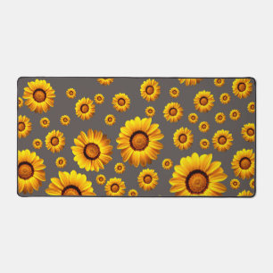 Beautiful yellow flowers on gray background schreibtischunterlage