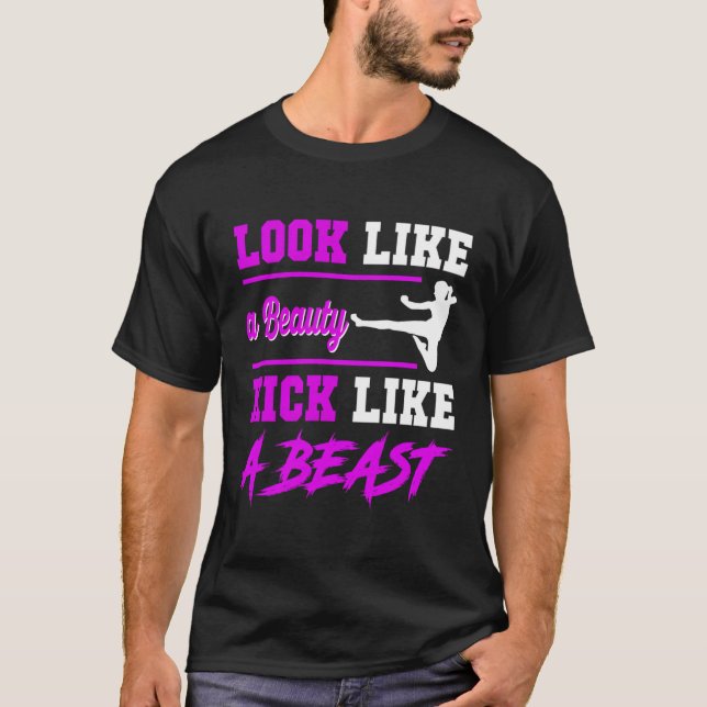 Beauty Kick wie ein Biest-Design-Kickboxing T-Shirt (Vorderseite)