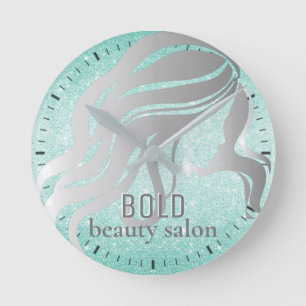 Beauty Salon Name Silver Fossil & Aqua Glitzer Runde Wanduhr