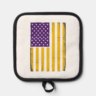 Bedrängte lila und goldene amerikanische Flagge Ve Topflappen