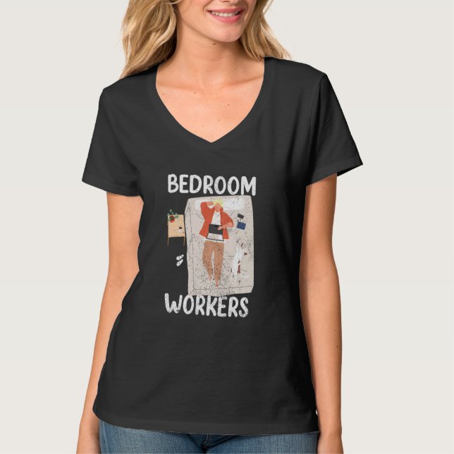 Bedroom Workers On Duty At Night Shift Constructio T-Shirt (Vorderseite)