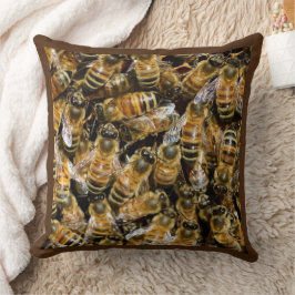 BEE FAMILY KISSEN