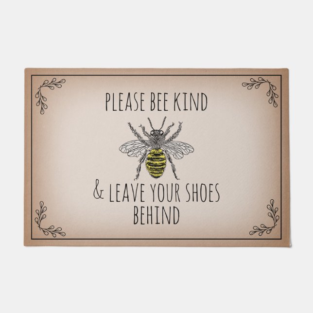 Bee Kind Verlasse Schuhe hinter Fußmatte (Vorderseite)