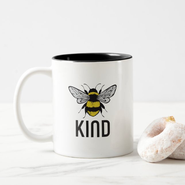 Bee Kind Zweifarbige Tasse (Mit Donut)