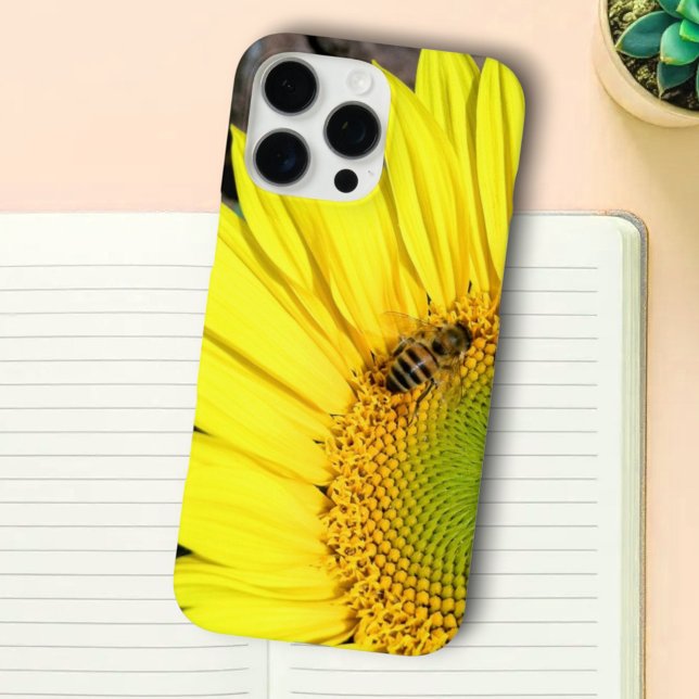 Bee On Sunflower Quarter Nah-Up-Foto Case-Mate iPhone Hülle (phone case back bee on sunflower )