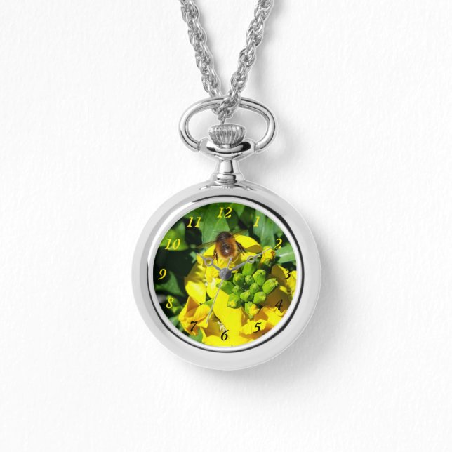 Bee on Yellow Flowers Armbanduhr (Vorderseite)