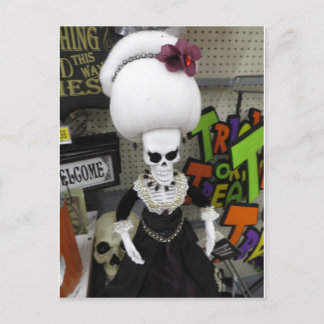 Beehive Skeleton Postkarte