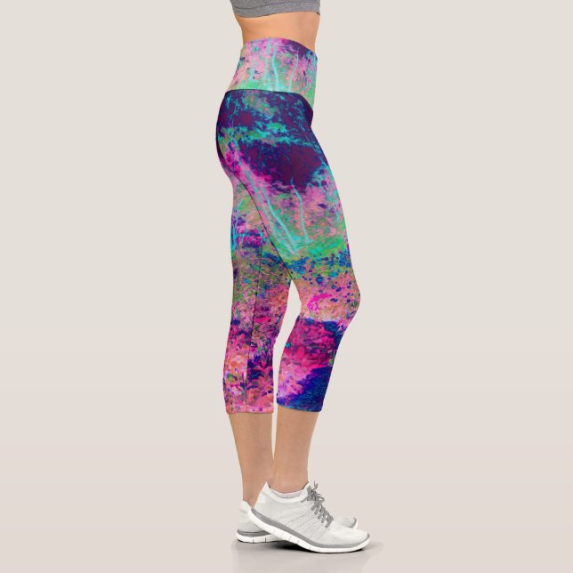 Beeindruckende Lila und heiß rosa Landschaft Capri Leggings (Rechts)