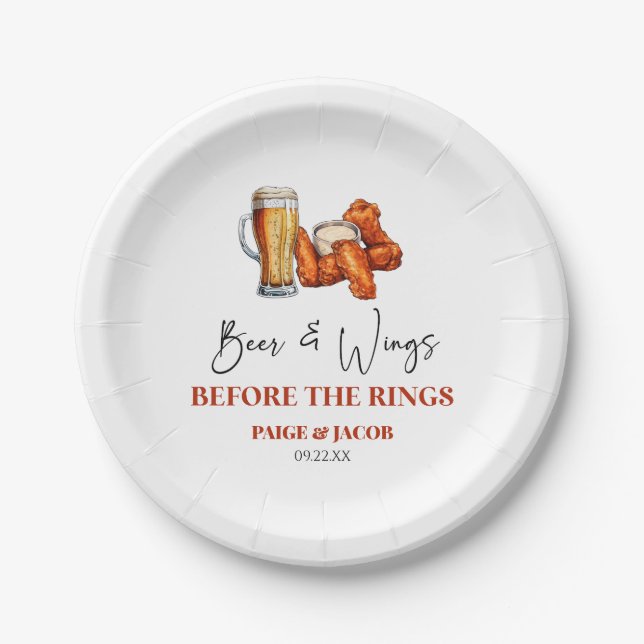 Beer and Wings Before The Rings Rehearsal Dinner Pappteller (Vorderseite)