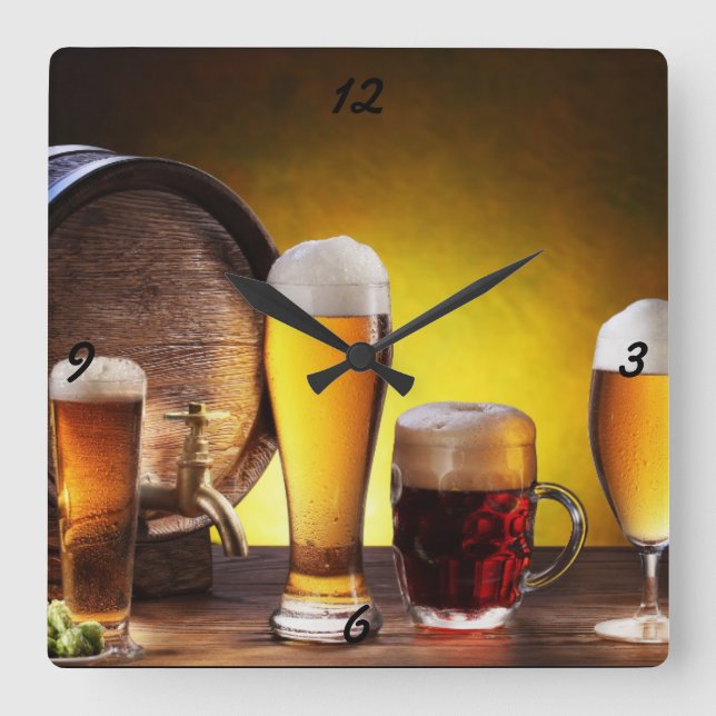 Beer Clock Quadratische Wanduhr (Vorderseite)
