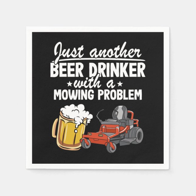 Beer Drinker With A Mowing Problem Lawn Mowing Gif Serviette (Vorderseite)