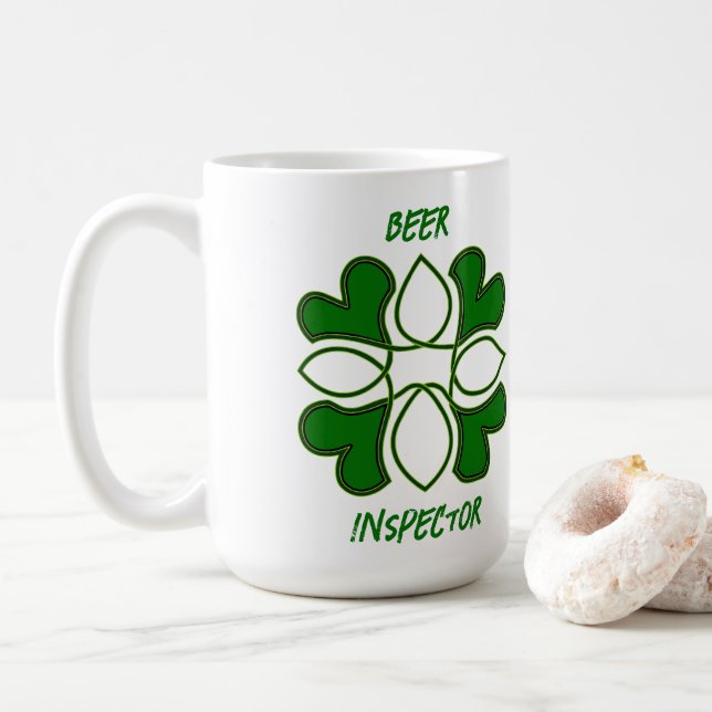 Beer Inspector St Patricks Celtic Cross und Cover Kaffeetasse (Mit Donut)