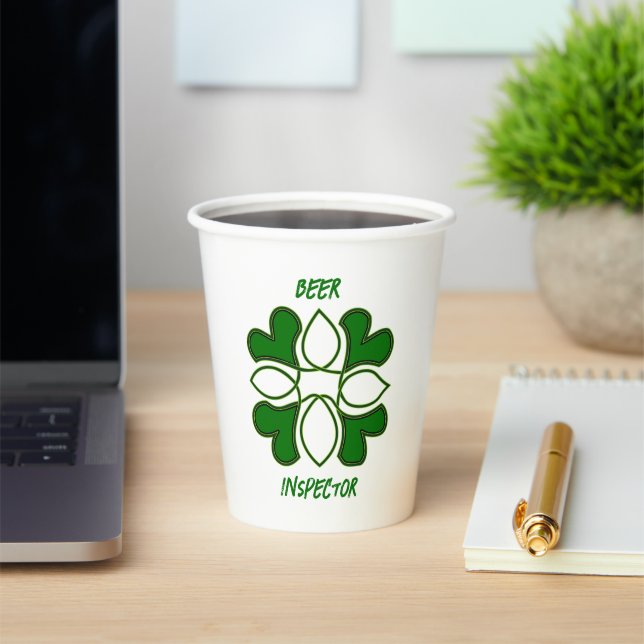 Beer Inspector St Patricks Celtic Cross und Cover Pappbecher (InSitu)