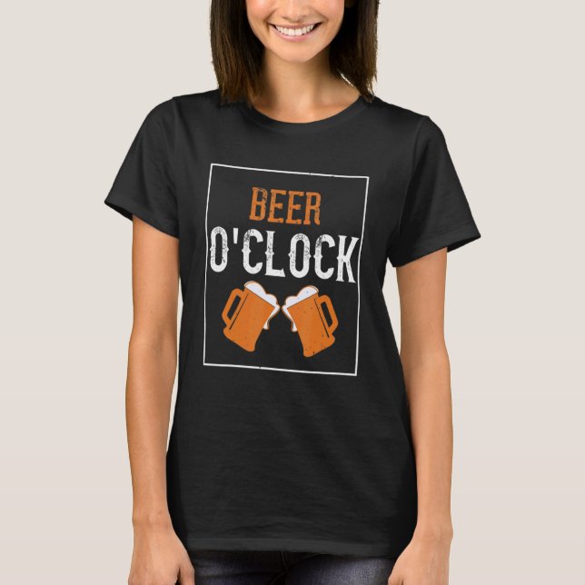 Beer O'clock Saint St Patrick's Day Drinking Beer T-Shirt (Vorderseite)