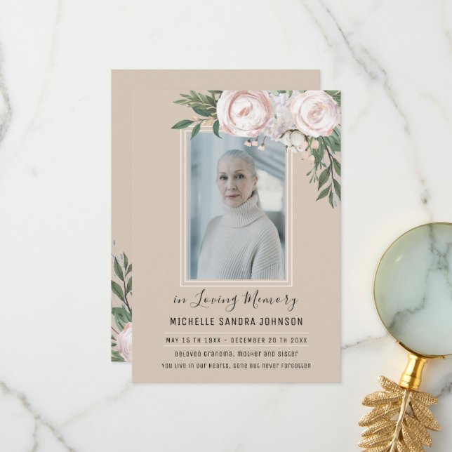 Beerdigung florales Beige-Foto-Gedenkprogramm Dankeskarte (Vorderseite/Rückseite Beispiel)