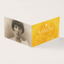 Beerdigung in gelber Gedächtnisrosenkarte