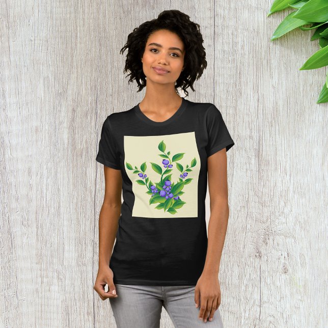 Beeren auf einer Pflanze T - Shirt der Frauen (Von Creator hochgeladen)