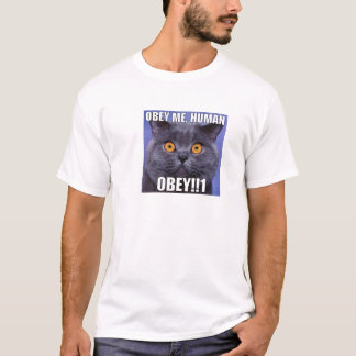 Befolgen Sie mich Mensch - untersuchen Sie die T-Shirt