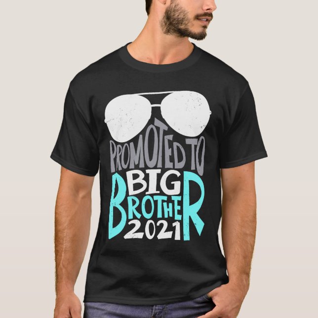 Befördert zu Big Brother est 2021 Schwangerschaft  T-Shirt (Vorderseite)