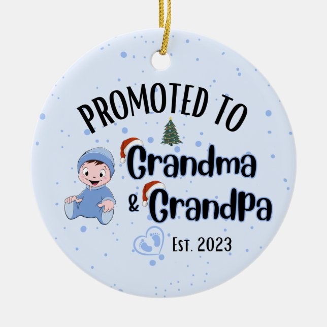 Befördert zu Oma&Opa - Baby Boy Xmas Keramik Ornament (Vorne)