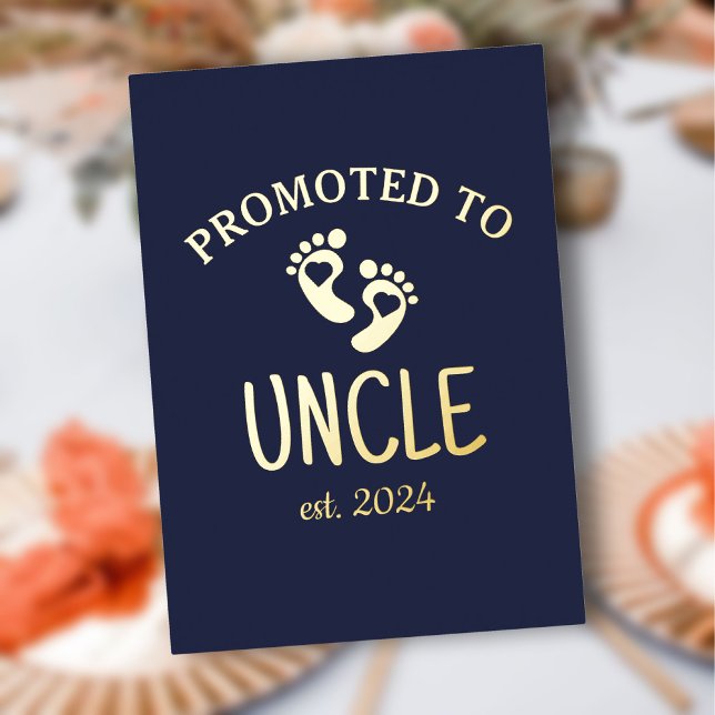 Befördert zu Onkel / Chic Heart Navy Blue Gold Folieneinladung (Promoted to Uncle / Chic Heart Navy Blue Gold Foil Invitation)