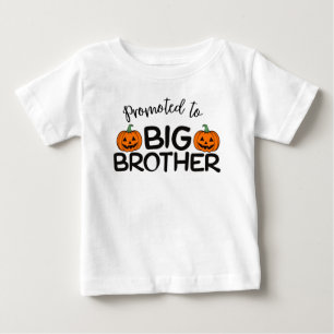 Befördert zum Big Brother Halloween-Kürbis Baby T-shirt