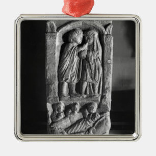 Begräbnisstela, das einen Doktor darstellt Ornament Aus Metall