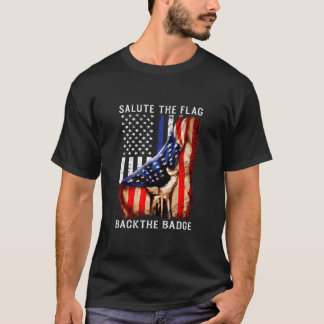 Begrüßen Sie die Fahne zurück, die die Abzeichen-T T-Shirt