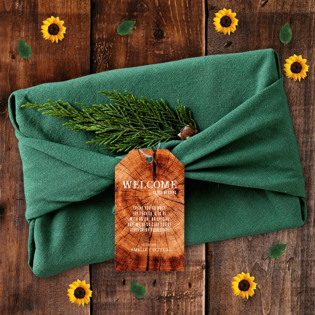 Begrüßung der Rustikalen Holzbaum-Slice Monogram Geschenkanhänger (Von Creator hochgeladen)