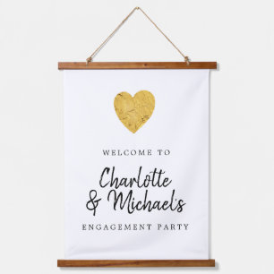Begrüßungsbanner der Gold Foil Heart Engagement Pa Wandteppich Mit Holzrahmen
