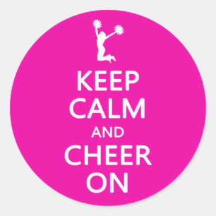 Behalt Calm und Cheer On, Cheerleader Pink Runder Aufkleber