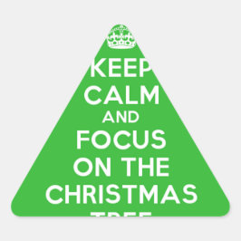 Behalt dich ruhig und fokussiere dich auf den Weih Dreieckiger Aufkleber