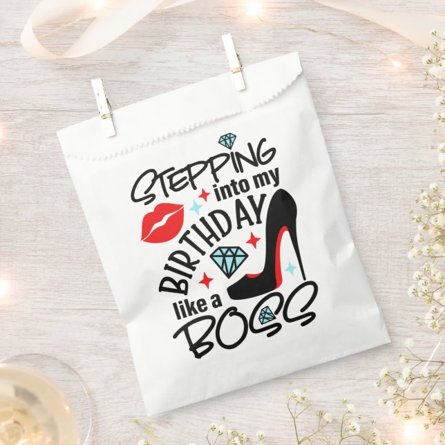 Behalt oder gestalte deine eigenen - White Fevor T Geschenktütchen (Ausgeschnitten)