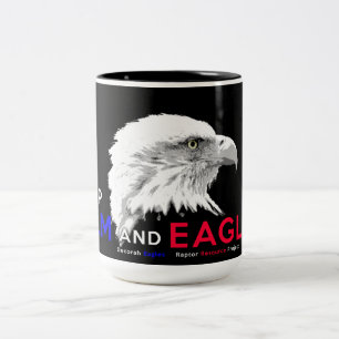 Behalt Ruhe und Adler On! Zweifarbige Tasse