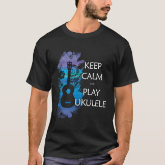 Behalt Ruhe und spiele Ukulele Tribal farbenfroh T-Shirt