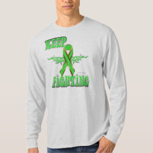 Behalten Sie die lange Nano-Hülse der kämpfenden T-Shirt