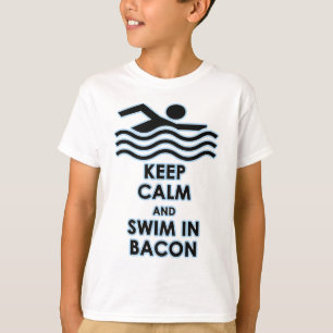 Behalten Sie Ruhe u. schwimmen Sie im Speck T-Shirt
