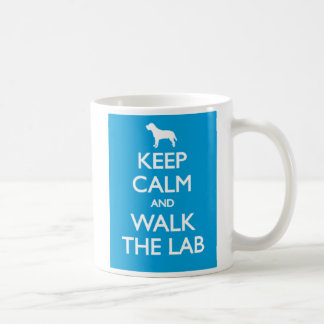 Behalten Sie Ruhe und gehen Sie das Labrador Kaffeetasse