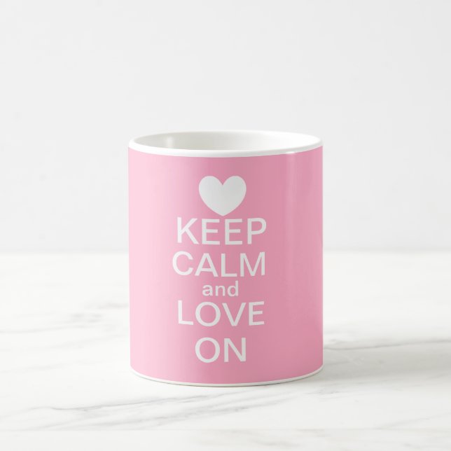 Behalten Sie Ruhe und Liebe auf Tasse (Mittel)