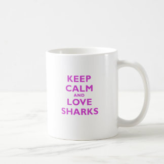 Behalten Sie Ruhe-und Liebe-Haifische Tasse