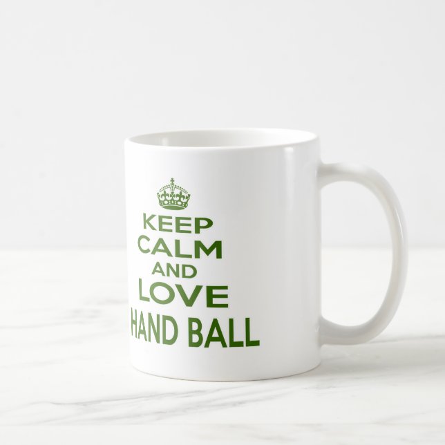Behalten Sie Ruhe-und Liebe-Handball Tasse (Rechts)