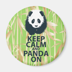 Behalten Sie Ruhe und Panda auf ursprünglichem Magnet