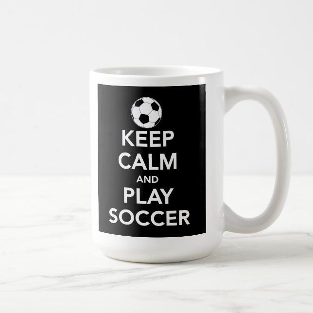 Behalten Sie Ruhe-und Spiel-Fußball-Tasse Tasse (Rechts)