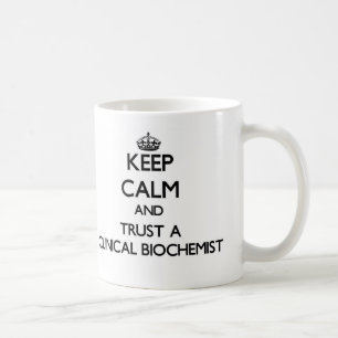 Behalten Sie Ruhe und vertrauen Sie einem Tasse