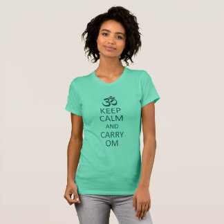 Behalten Sie ruhig und tragen Sie OM T-Shirt
