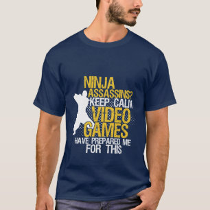 Behalten Sie ruhige lustige Geeks und Gamers Ninja T-Shirt